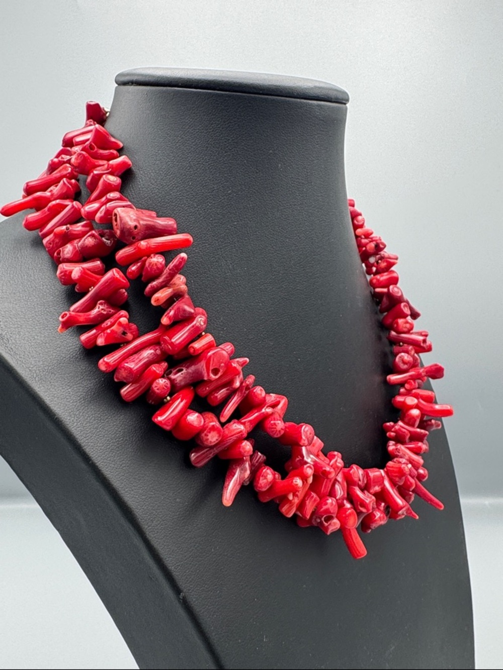 Red Coral Chip Statement Necklace - Picture 2 of 5